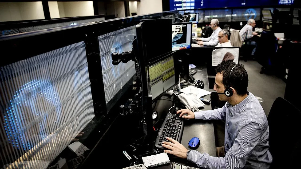 Borsa güne düşüşle başladı! İşte pazartesinin ilk rakamları