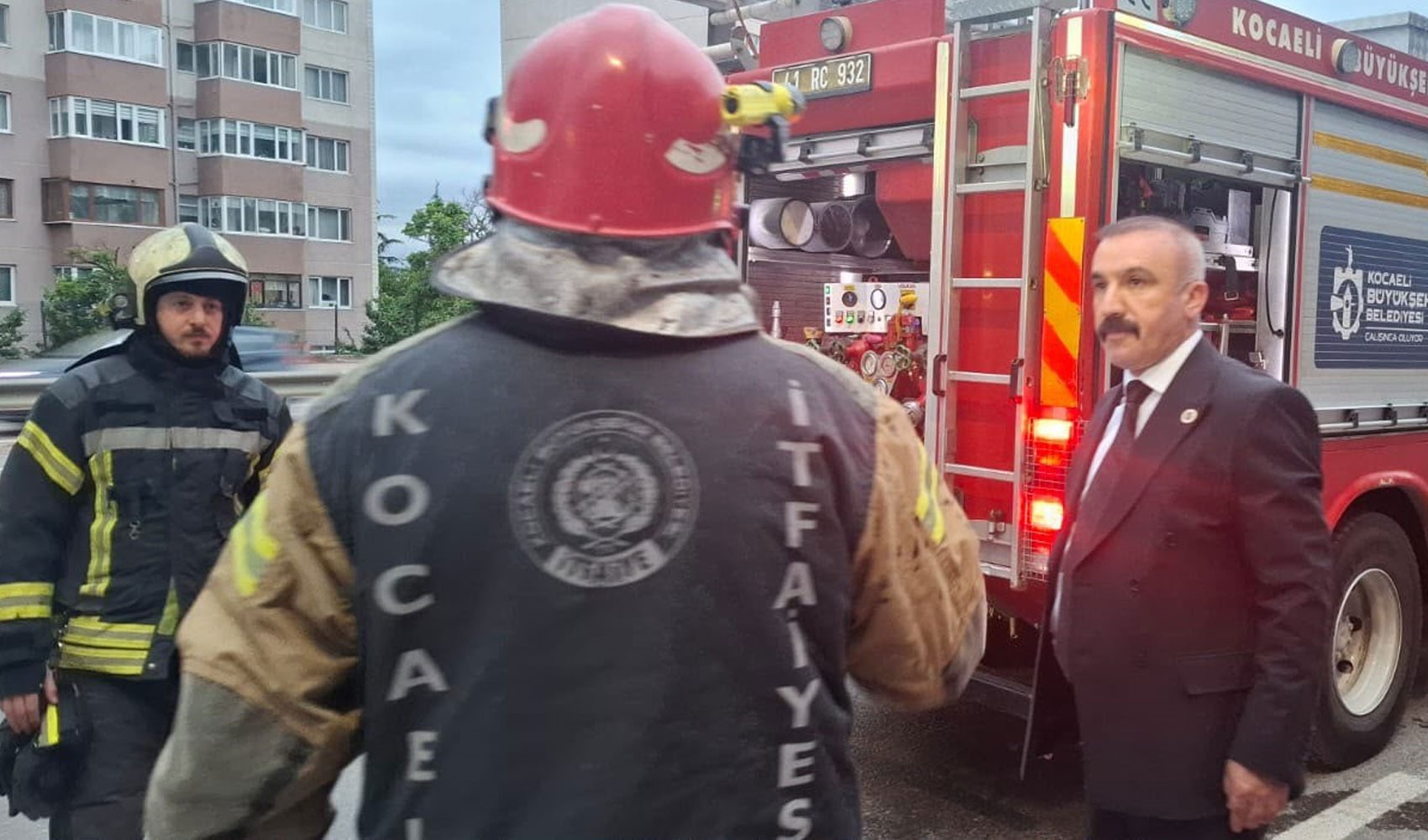 MHP Dilovası Teşkilatı üyelerini taşıyan otobüste yangın