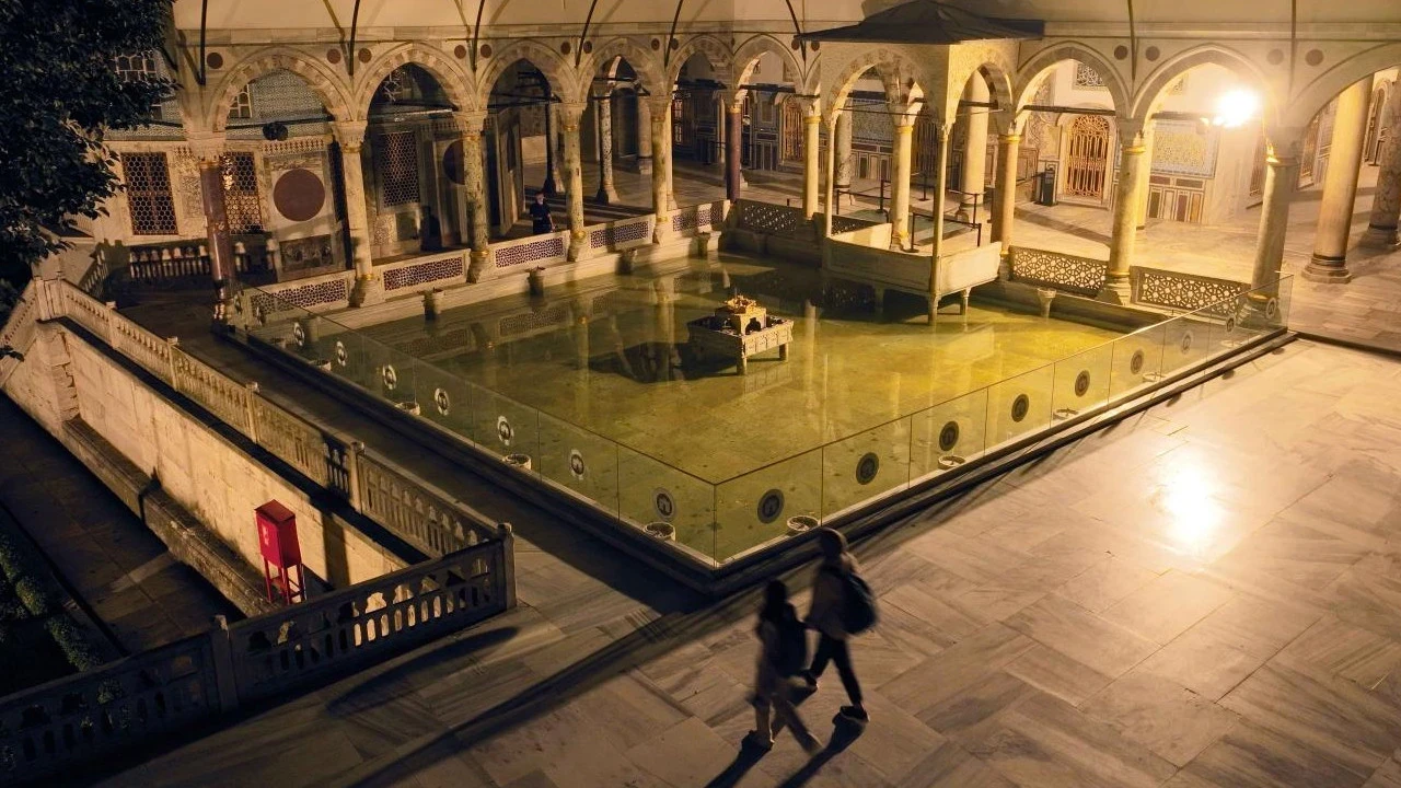 Topkapı Sarayı’nda unutulmaz gece turu fırsatı