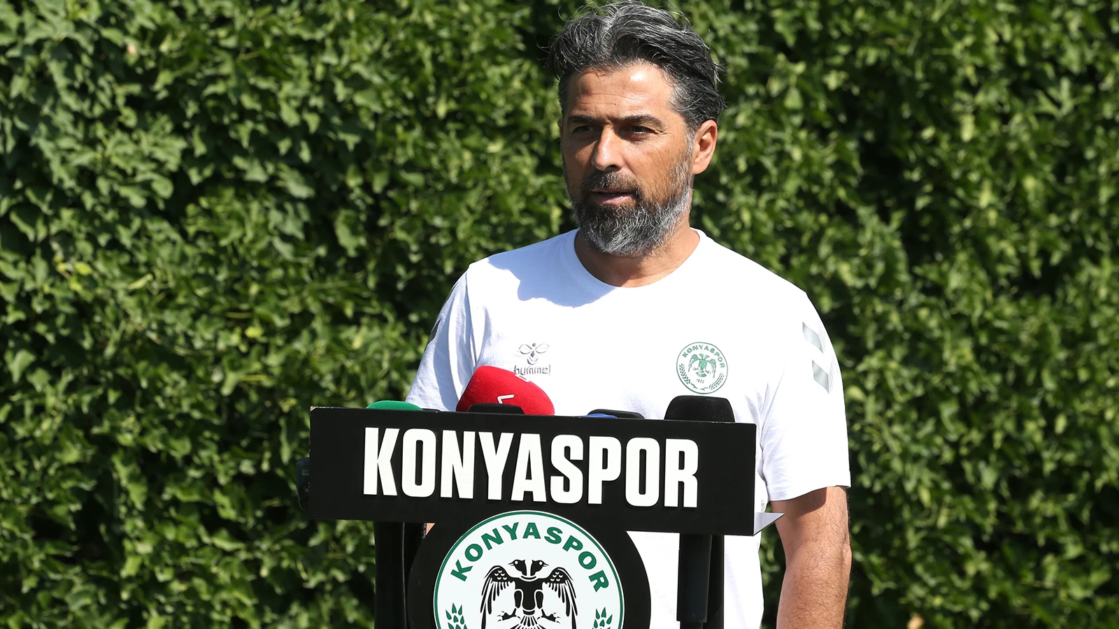 Konyaspor'dan transfer açıklaması: "Takıma 5 ana transfer yapmak istiyoruz"