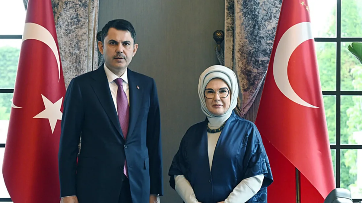 Emine Erdoğan, Çevre, Şehircilik ve İklim Değişikliği Bakanı Kurum ile görüştü