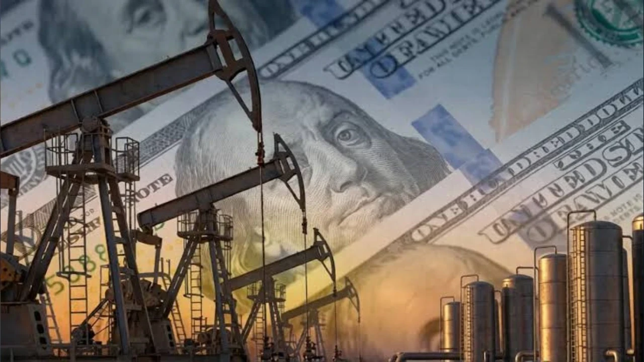 Petrol fiyatları son bir ayın zirvesinde: Hürmüz gerilimi piyasaları sarstı