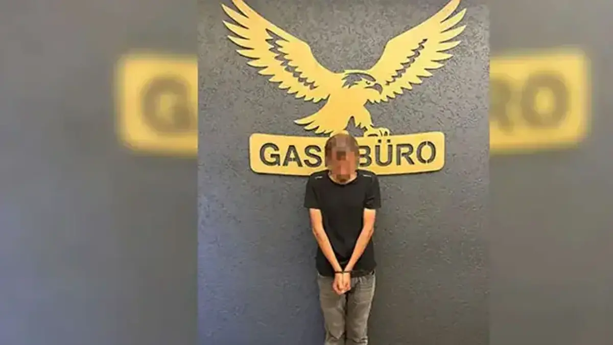 Zorla aracına bindiği kadını bıçakla tehdit edip gasbetti