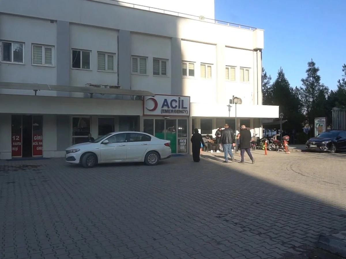 Siirt'te 1 yaşındaki bebek merdivenden düştü