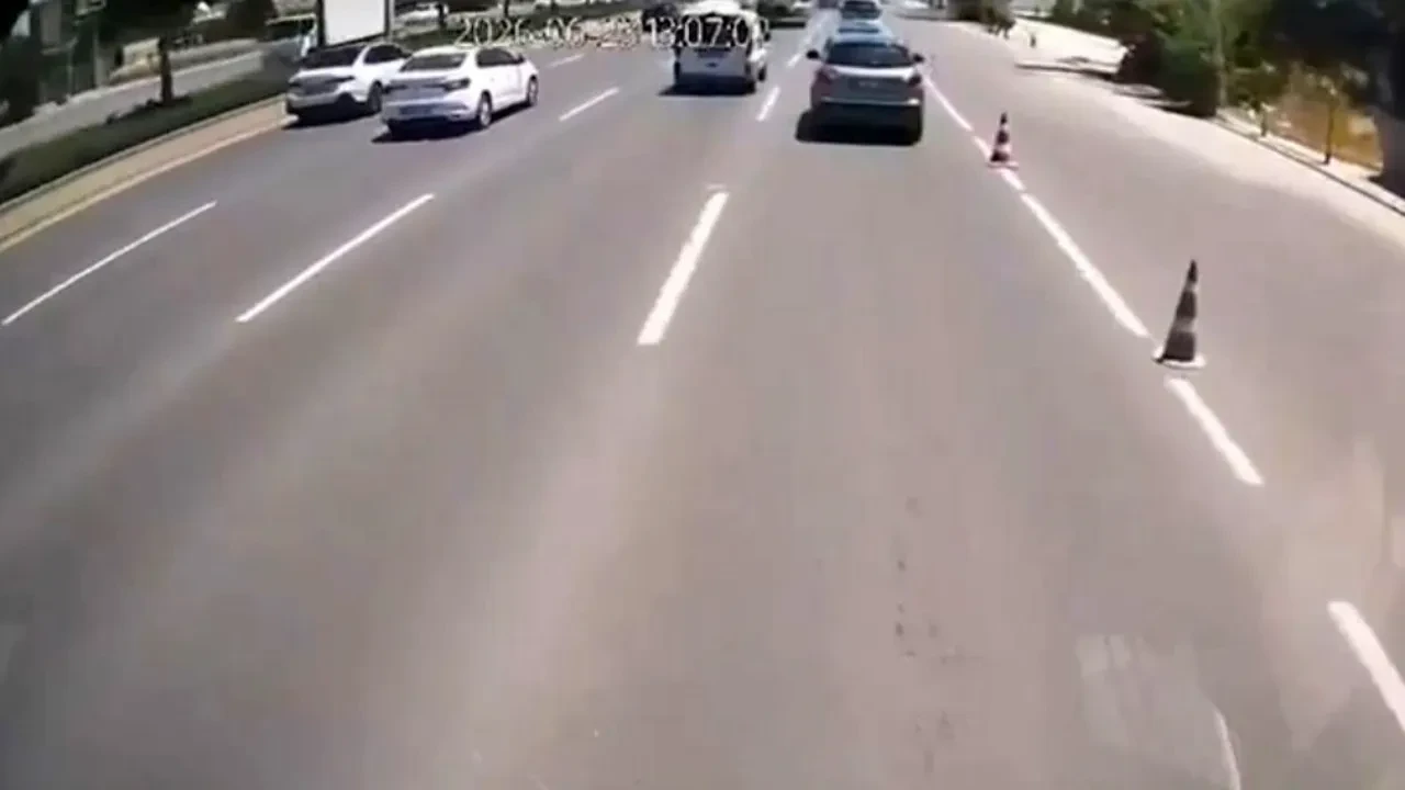 Ankara’daki otobüs kazasının görüntüleri ortaya çıktı: 1 kişi ölmüş, 9 kişi yaralanmıştı