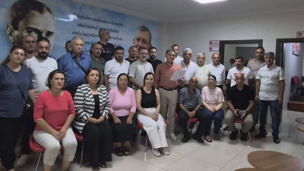 Erzincan CHP'de toplu istifa: İl Başkanı ve iki belediye başkanı YENİ Parti'ye geçiyor