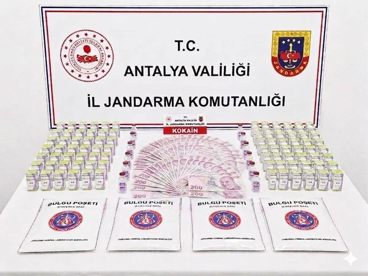 Antalya'da uyuşturucu operasyonu: 15 şüpheli tutuklandı