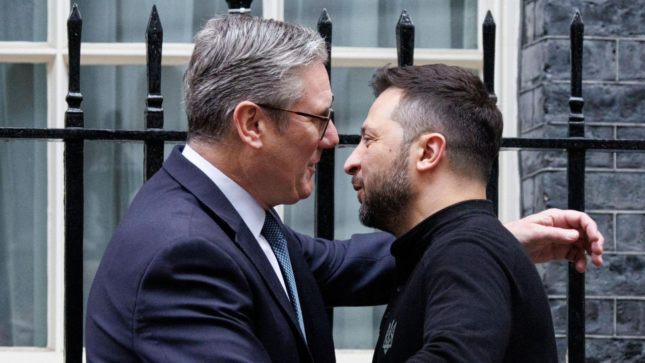 Zelenskiy Londra'da Avrupa'ya ne vadetti? Yaz taaruzu ve Moldova tuzağı