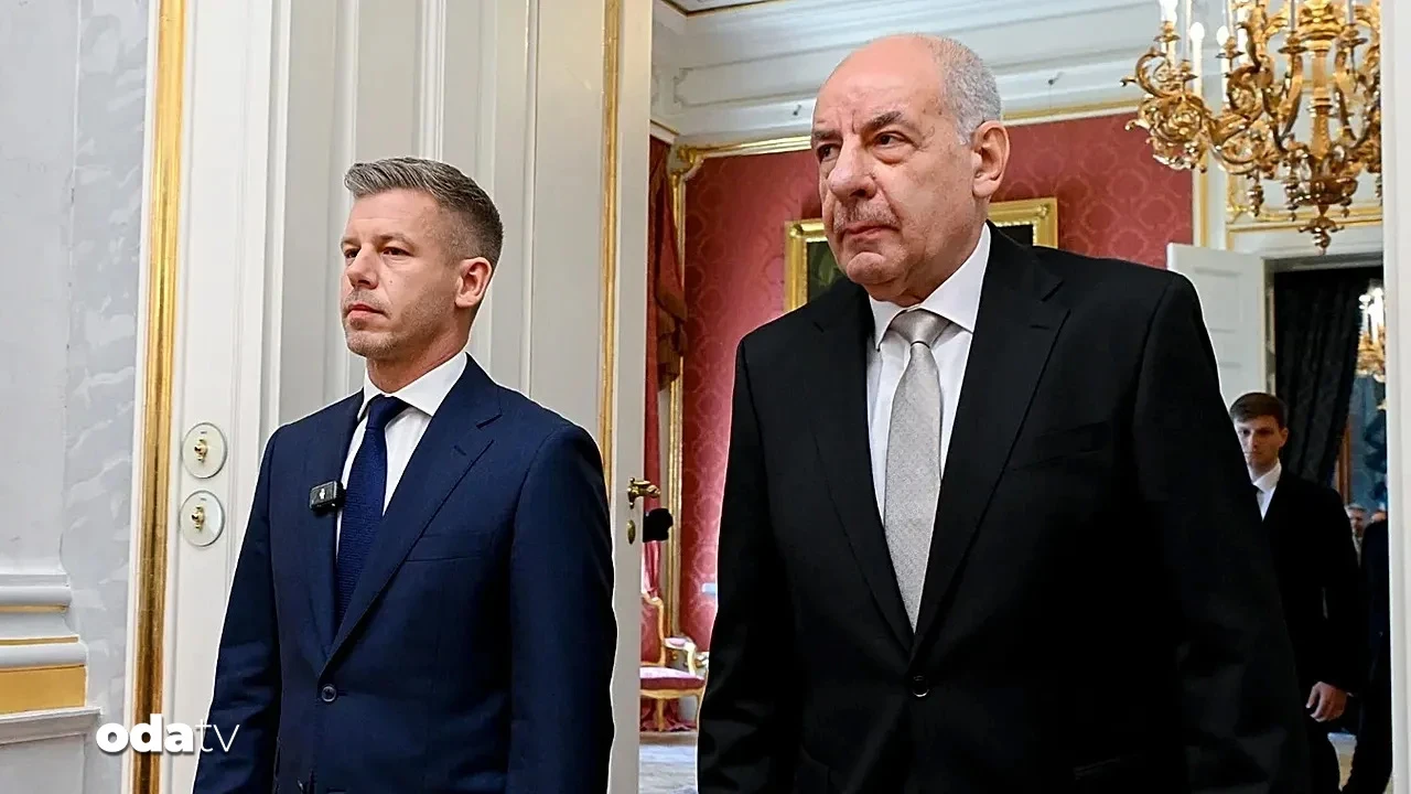 Cumhurbaşkanını indirme adımı Macaristan'ı karıştırdı