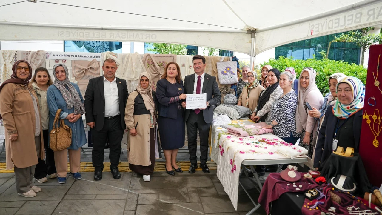 Ortahisar’da yıl boyu verilen emekler, sergiye dönüştü