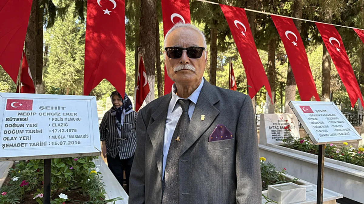 Aydın'da şehit babasından anlamlı 15 Temmuz mesajı: "Devletimiz payidar kaldı"