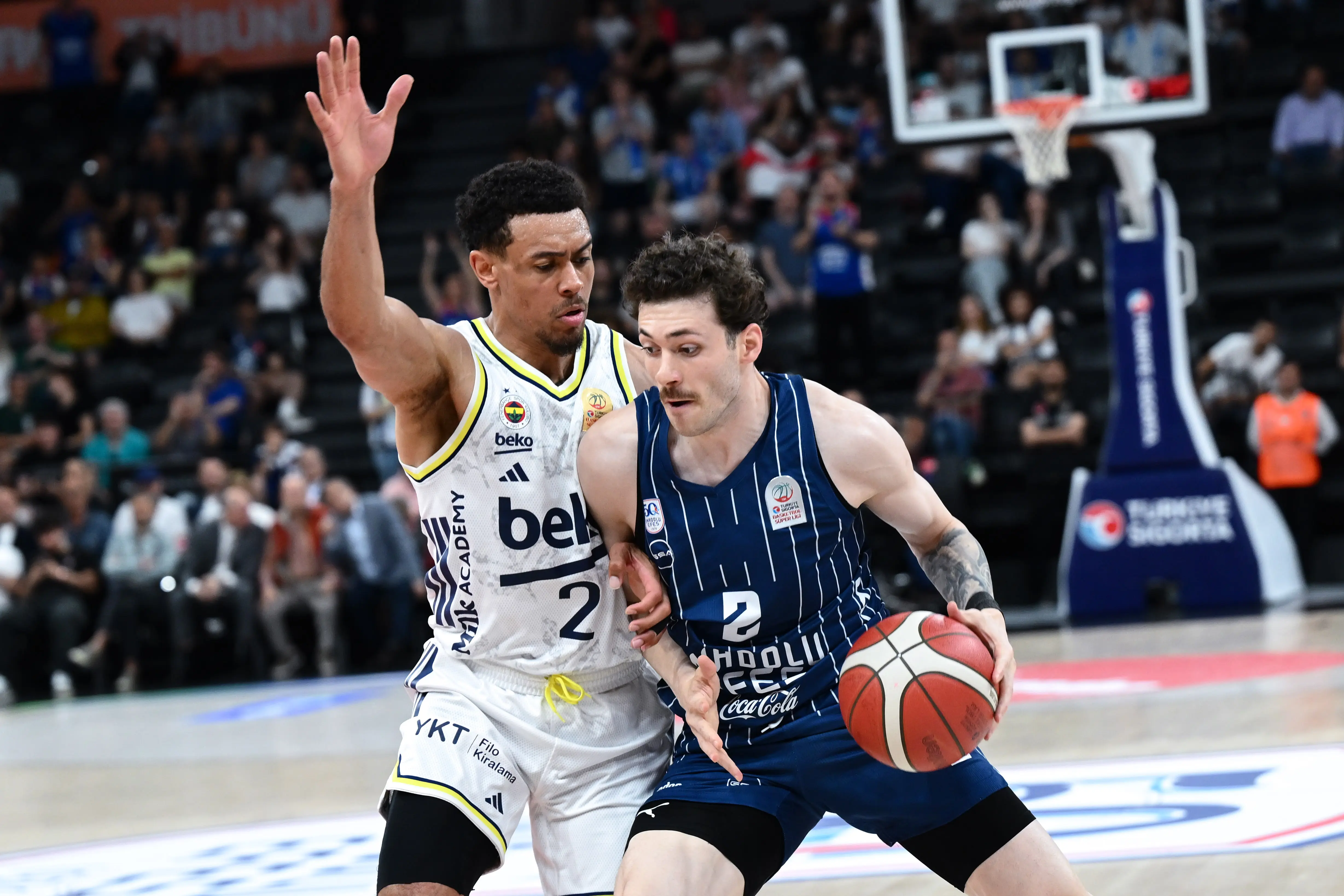 Anadolu Efes, Şehmus Hazer ile yollarını ayırdı