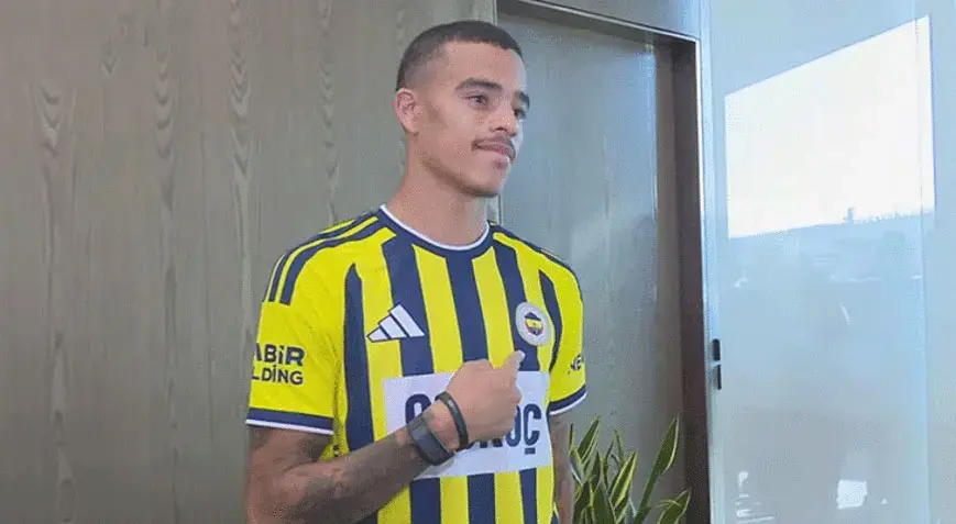 Fenerbahçe'nin yeni transferi Mason Greenwood İstanbul'a geldi!