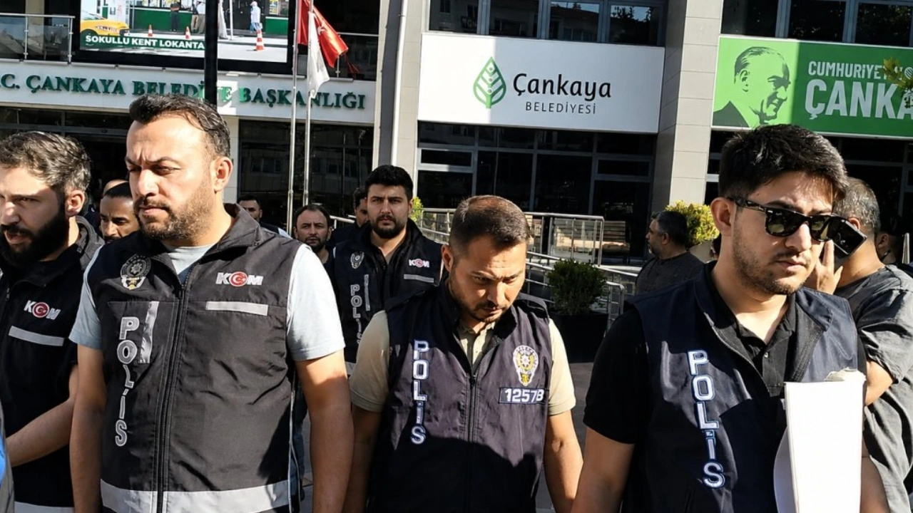 Türkiye'nin en büyük 5 ilçesinden sadece biri değişmedi
