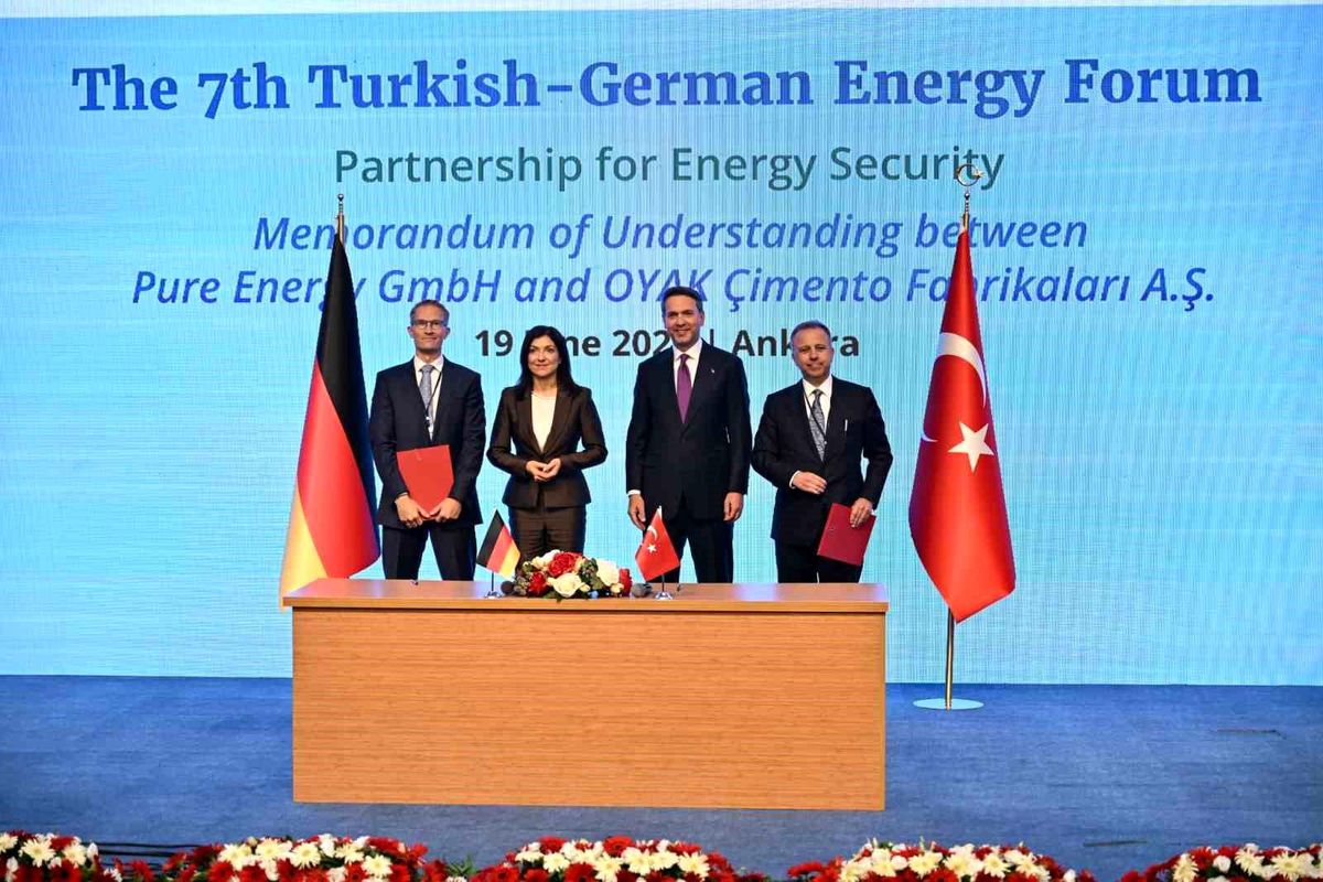 OYAK Çimento ve Pure Energy'den sürdürülebilir gelecek için stratejik ortaklık