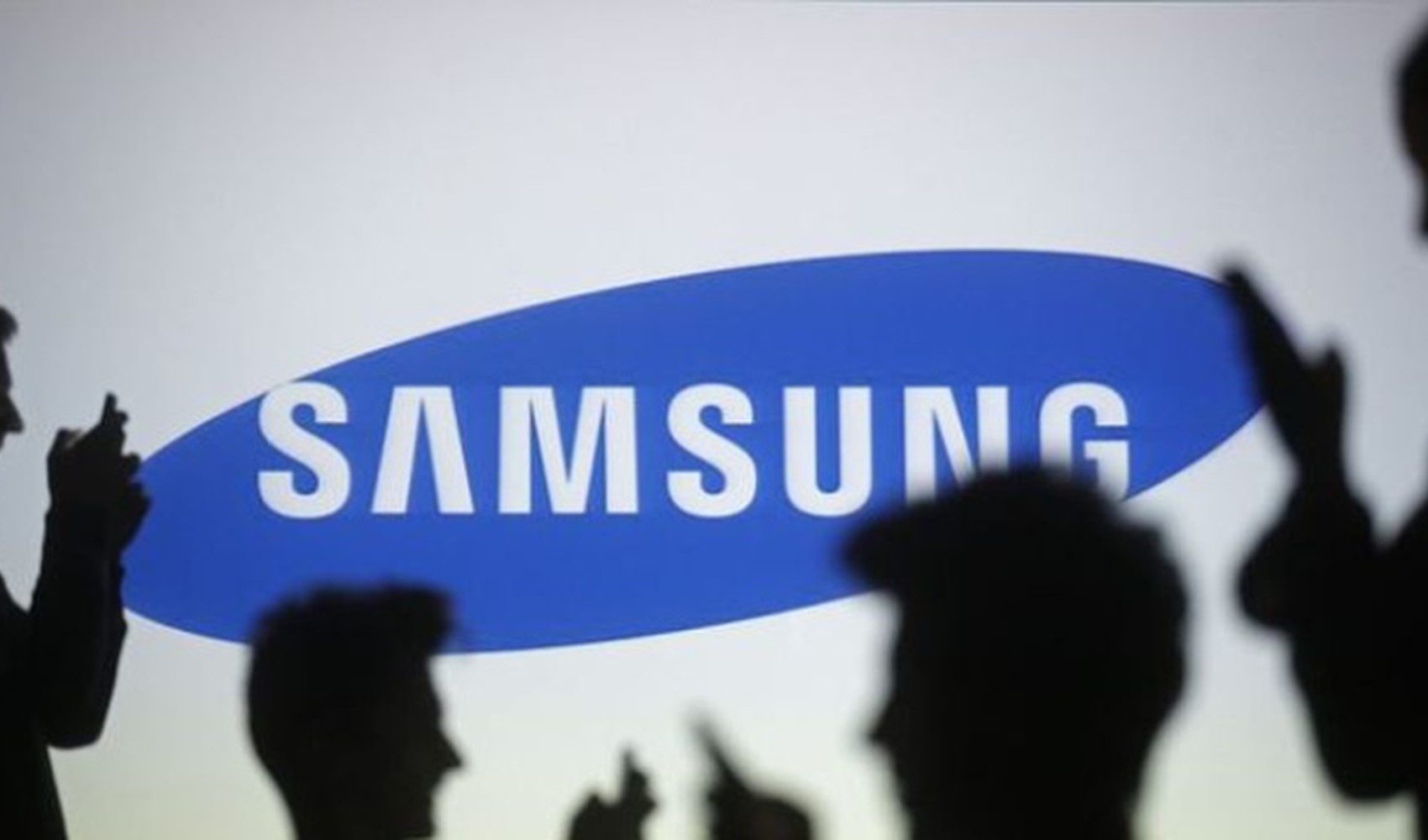 Samsung yeni katlanabilir telefonlarını bugün tanıtacak