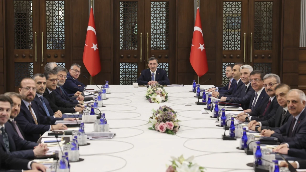 EKK toplantısı sonrası yeni kredi paketi mesajı