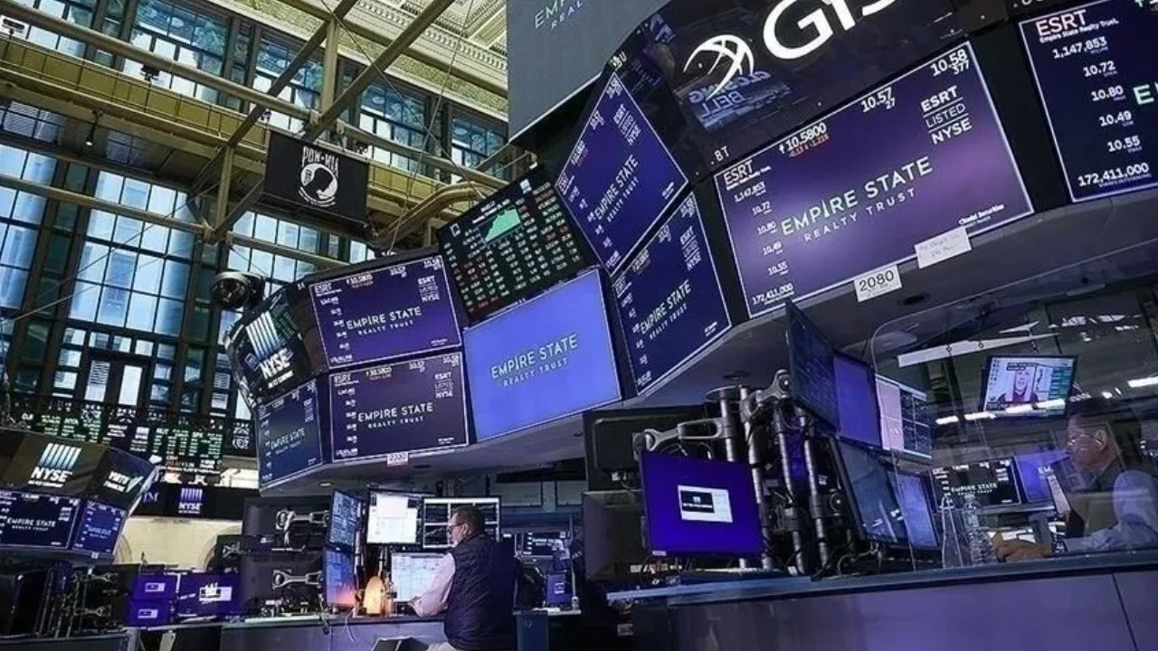 Küresel piyasalarda çifte baskı: Çip satışları ve Orta Doğu gerilimi risk iştahını düşürdü