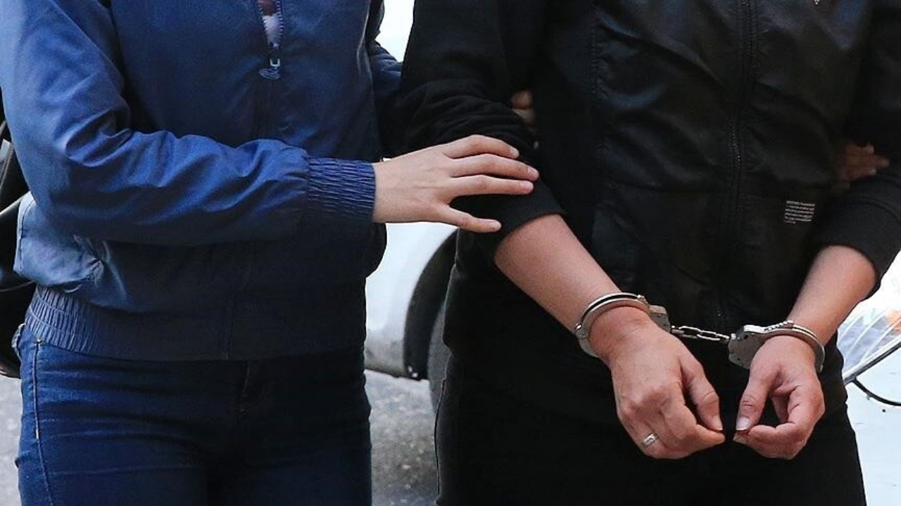 Terör örgütlerine yönelik operasyonlarda gözaltına alınan 178 şüpheli tutuklandı