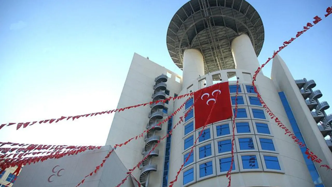 MHP bir il teşkilatını daha feshetti, yeni isim atandı