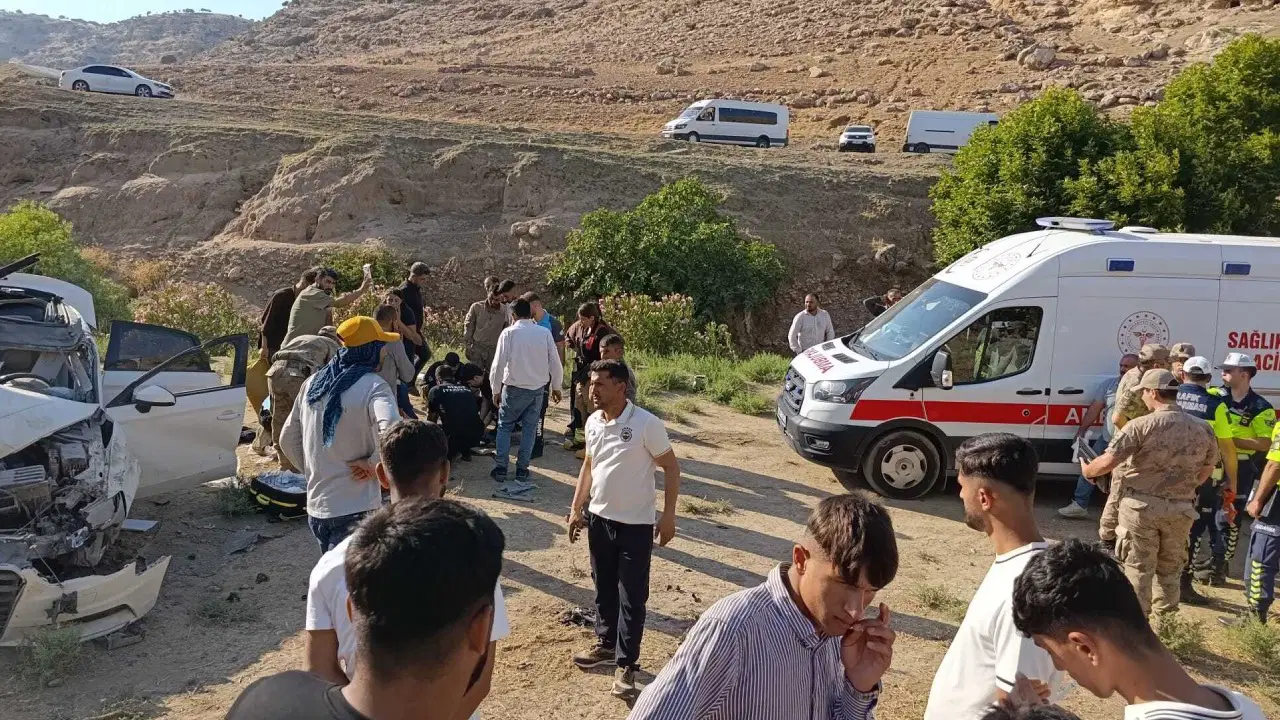 Şırnak'ta feci kaza: 1'i çocuk 2 ölü, 2 ağır yaralı
