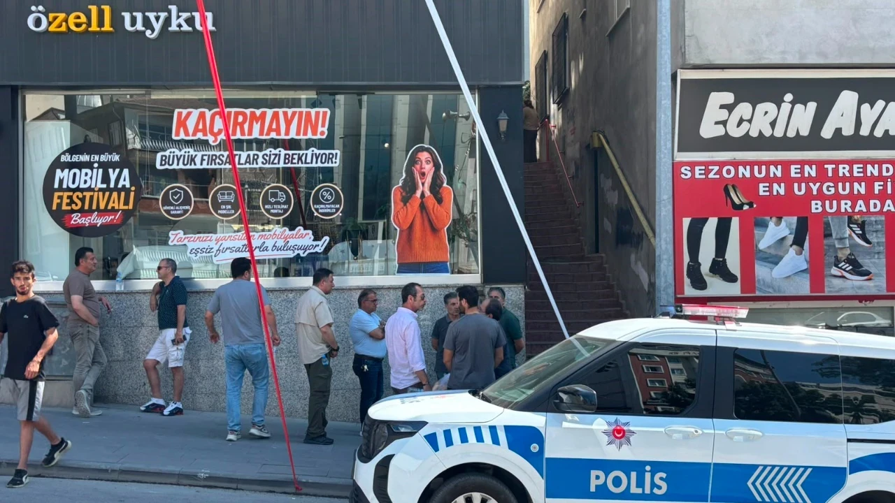 Yakınlarının haber alamadığı kadın evinde ölü bulundu