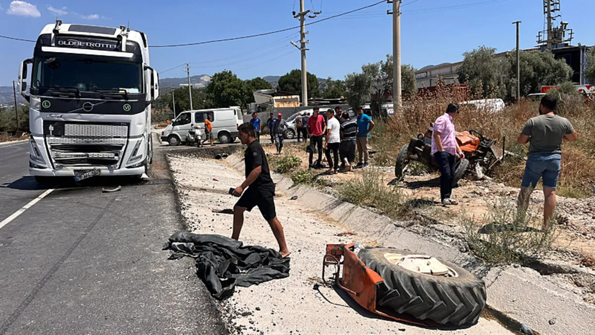 Milas'ta tır dehşeti: traktör sürücüsünü ve yanındaki kişi hayatını kaybetti
