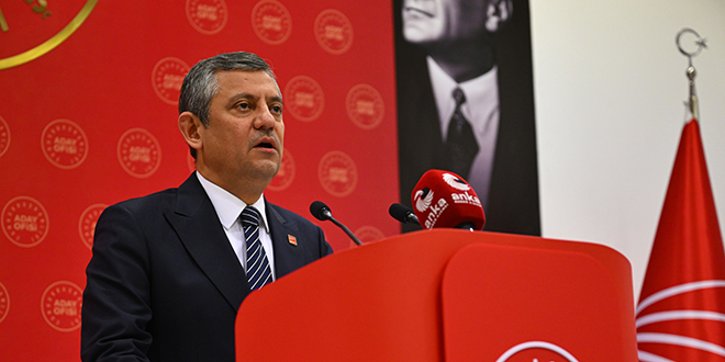 Özel ve ekibi olağanüstü kurultay talebiyle mahkemeye başvuracak