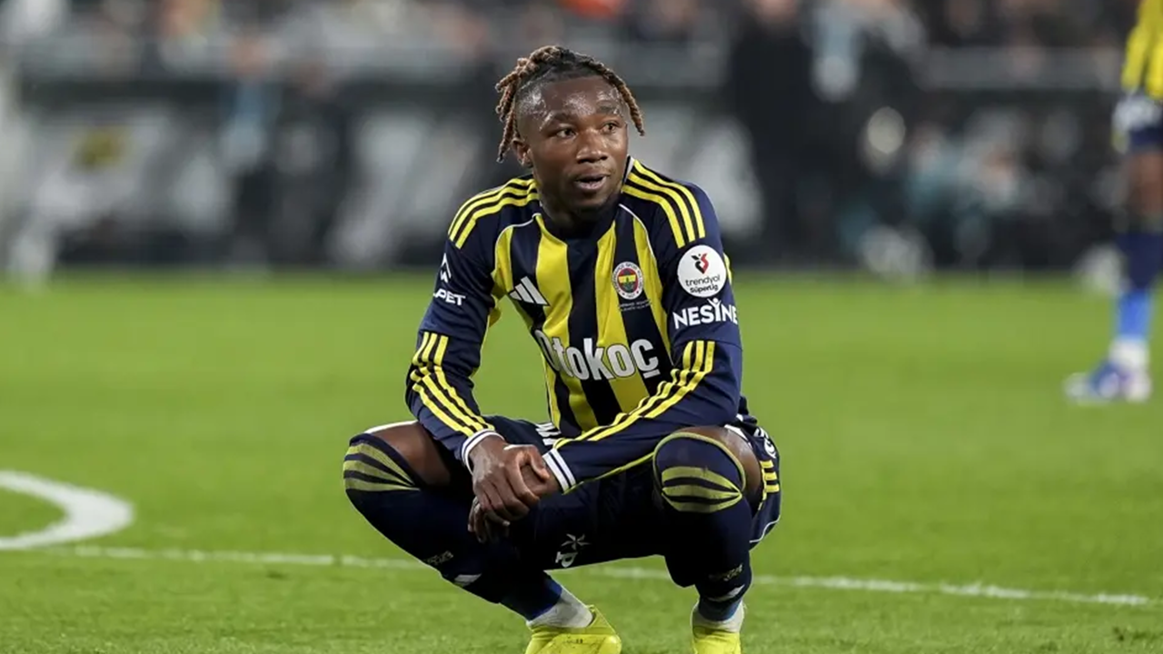 Fenerbahçe Kulübü, Nene'nin de kampa katılacağını duyurdu