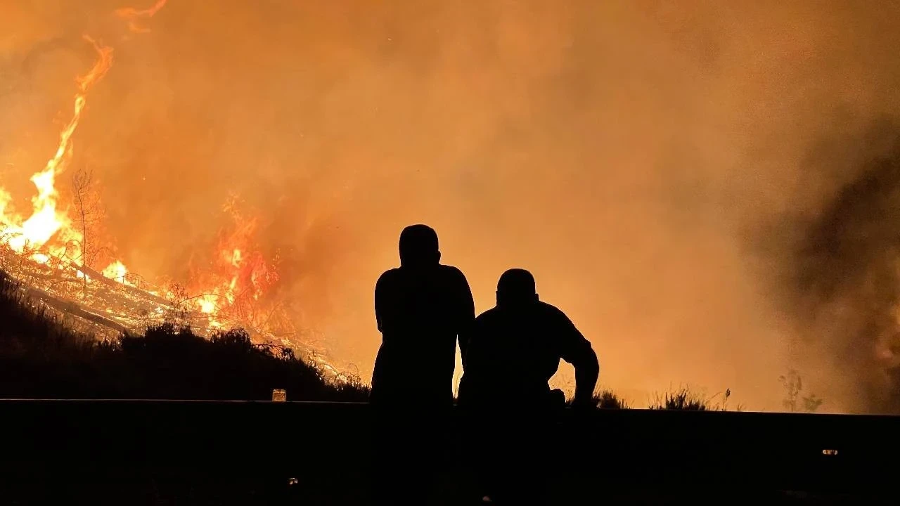 Los Angeles günlerdir alev alev: Acil durum ilan edildi