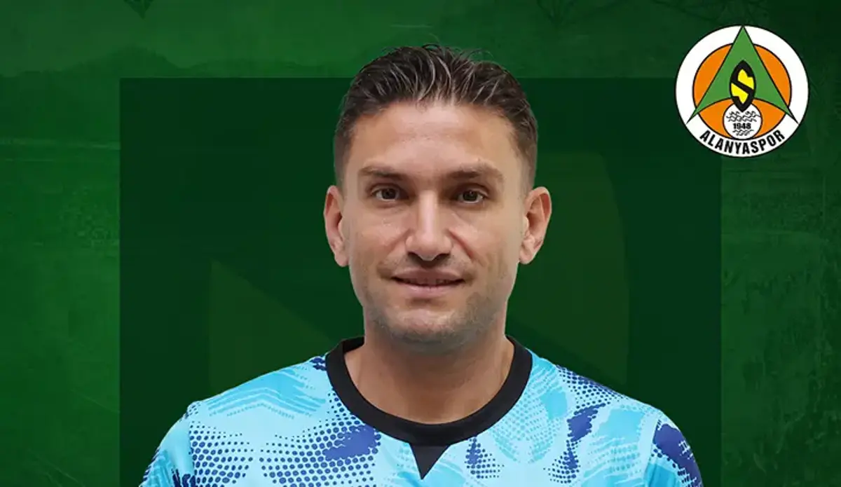 Alanyaspor'da Ertuğrul Taşkıran ve Nicolas Janvier ile yollar ayrıldı