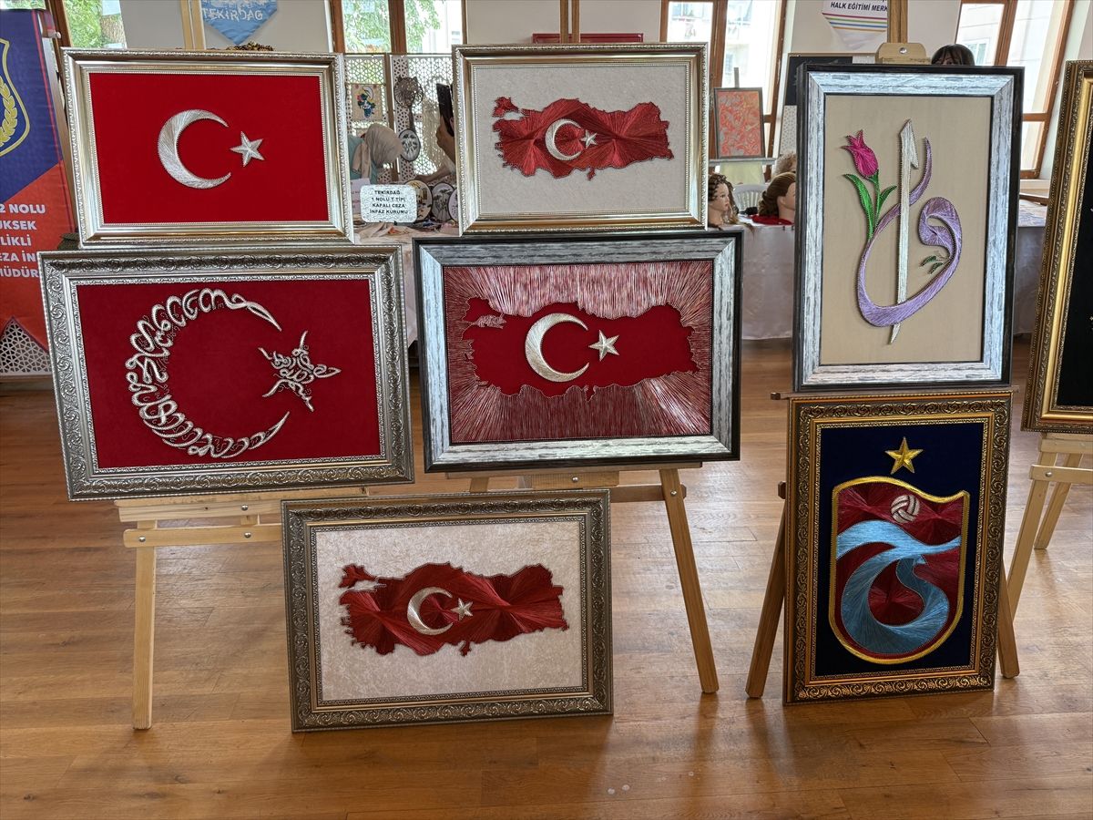 Hükümlülerin el emeği ürünleri yıl sonu sergisinde beğeniye sunuldu