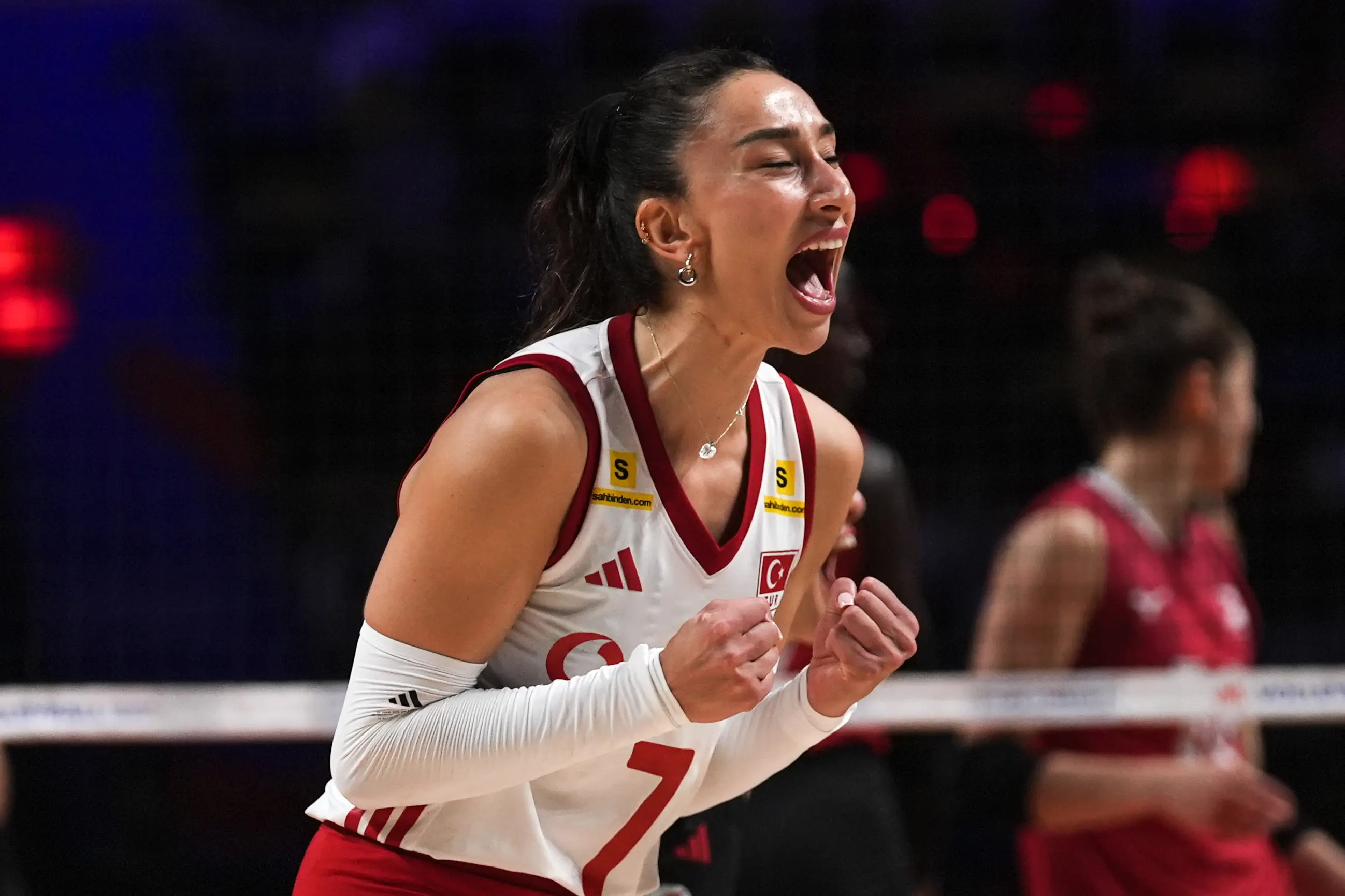 Hande Baladın: İlk setten sonra iyi bir reaksiyon gösterdiğimizi düşünüyorum