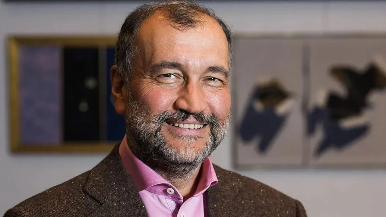 Murat Ülker'den yapay zekadaki furyaya Emin Çölaşan örneği