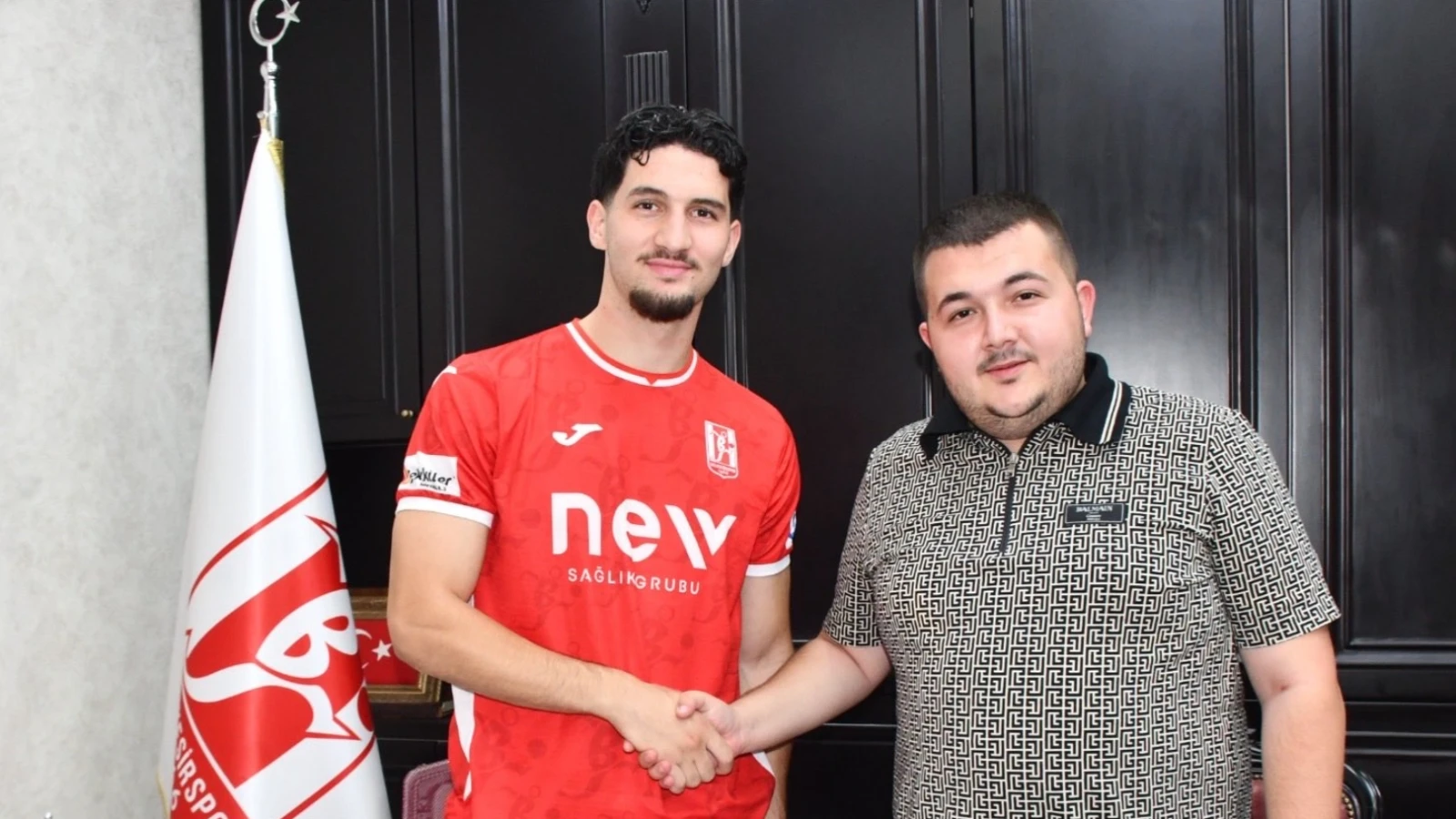Balıkesirspor, 3 futbolcuyla sözleşme imzaladı