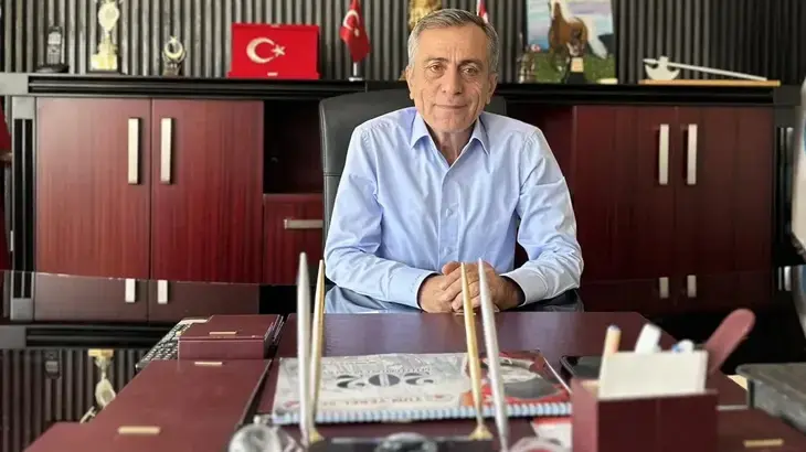 Tufanbeyli Belediye Başkanı Ahmet Aktürk, rahatsızlanması nedeniyle hastaneye kaldırıldı
