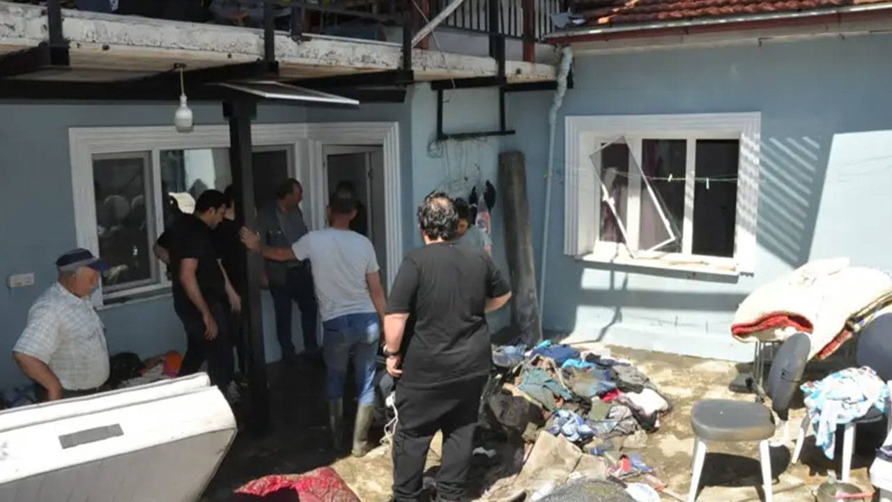 Salihli’de sel mağduru yurttaş yaşadıklarını anlattı: Komşularımın yardımıyla kurtuldum