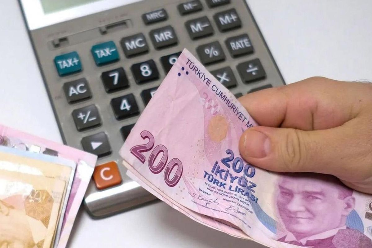Memur ve emekli için zam hesabı değişti! İşte en düşük maaşlar
