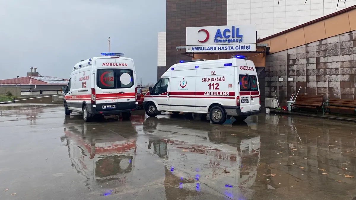 TIR'a çarpan motosikletli uzman çavuş hayatını kaybetti