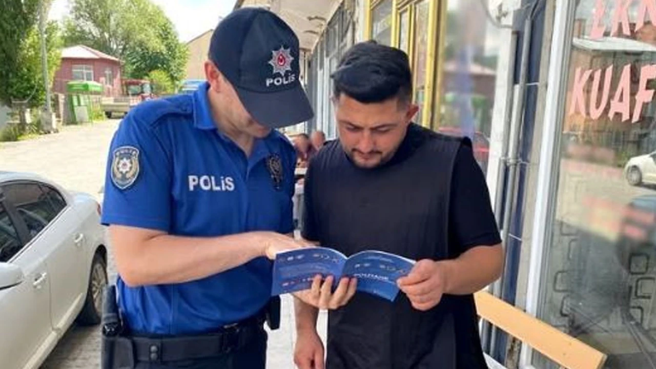 Ardahan Emniyeti sahaya indi: Vatandaşlara dijital dolandırıcılık ve bağımlılık uyarısı