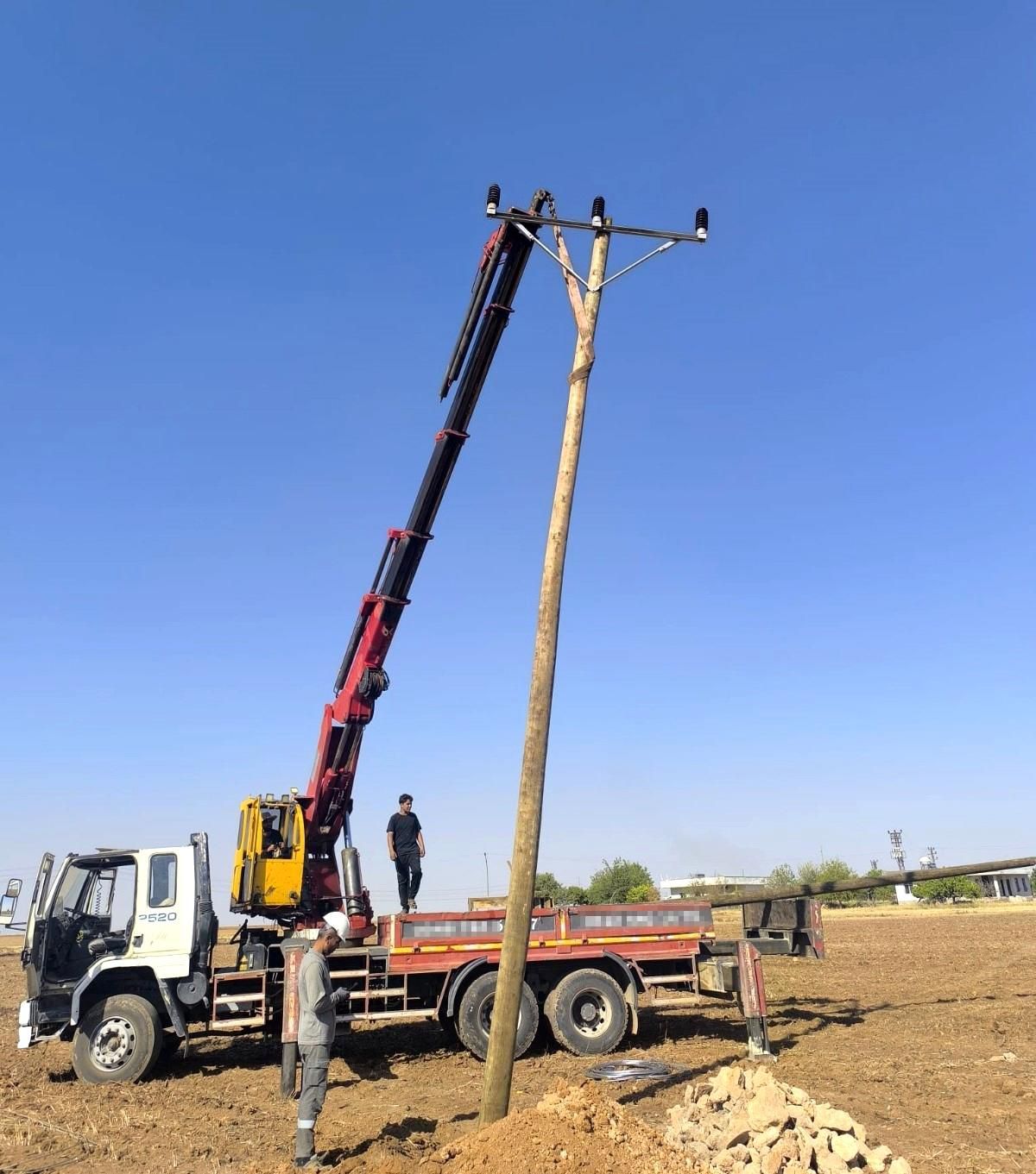 Anız yangınları enerji altyapısını da tehdit ediyor