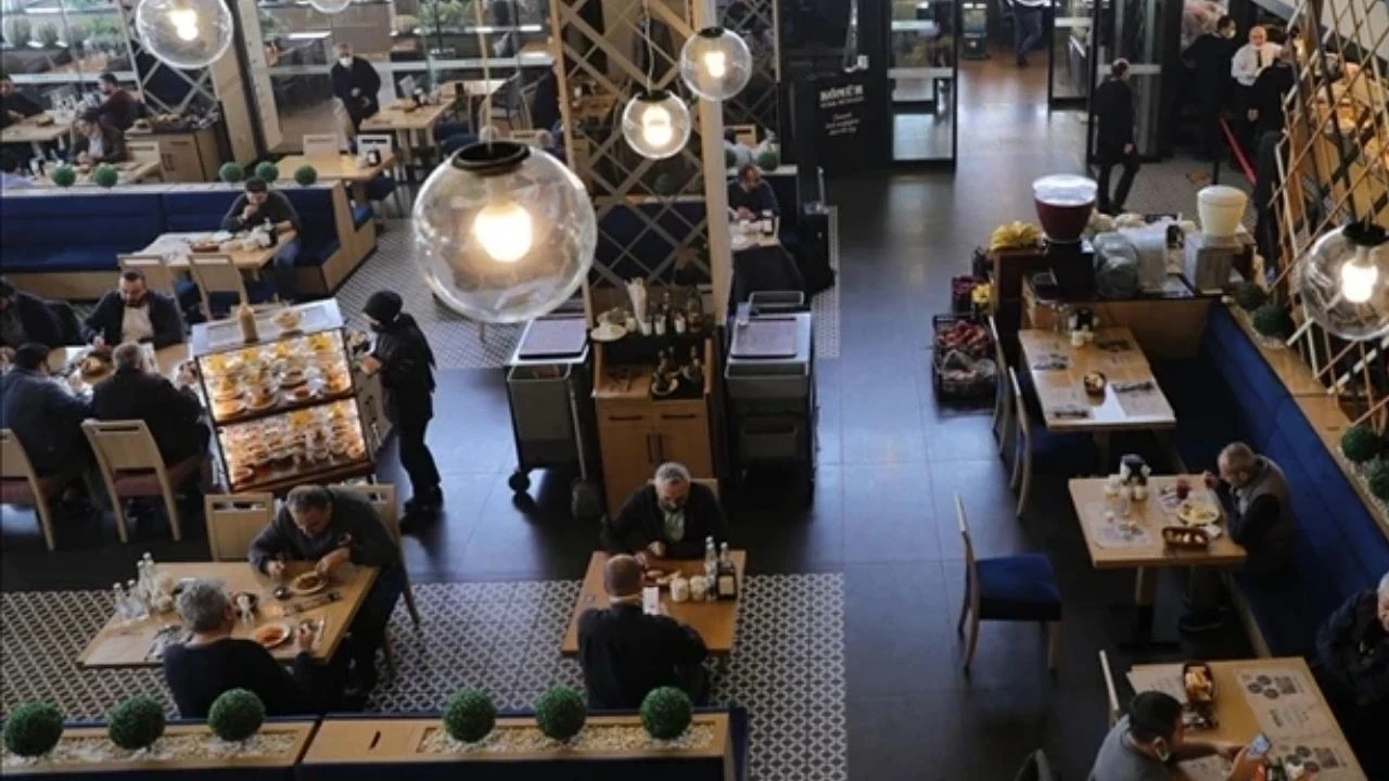 1 Temmuz’da hayatı değiştirecek 3 yeni düzenleme yürürlüğe giriyor! Marketlerde, restoranlarda, ve trafikte