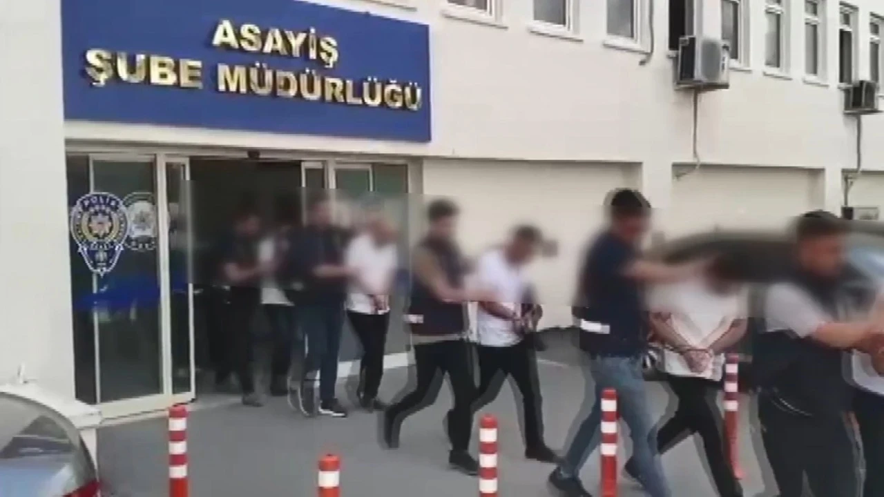Ankara'da korsan taksicilere dev operasyon! 30 gözaltı