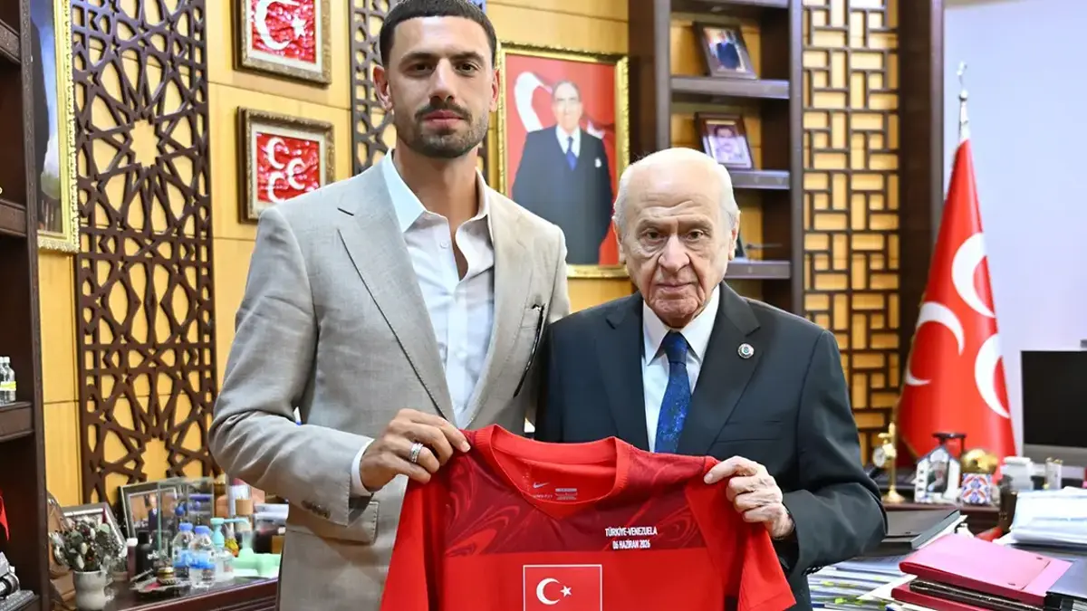 Merih Demiral, Devlet Bahçeli'yi ziyaret etti