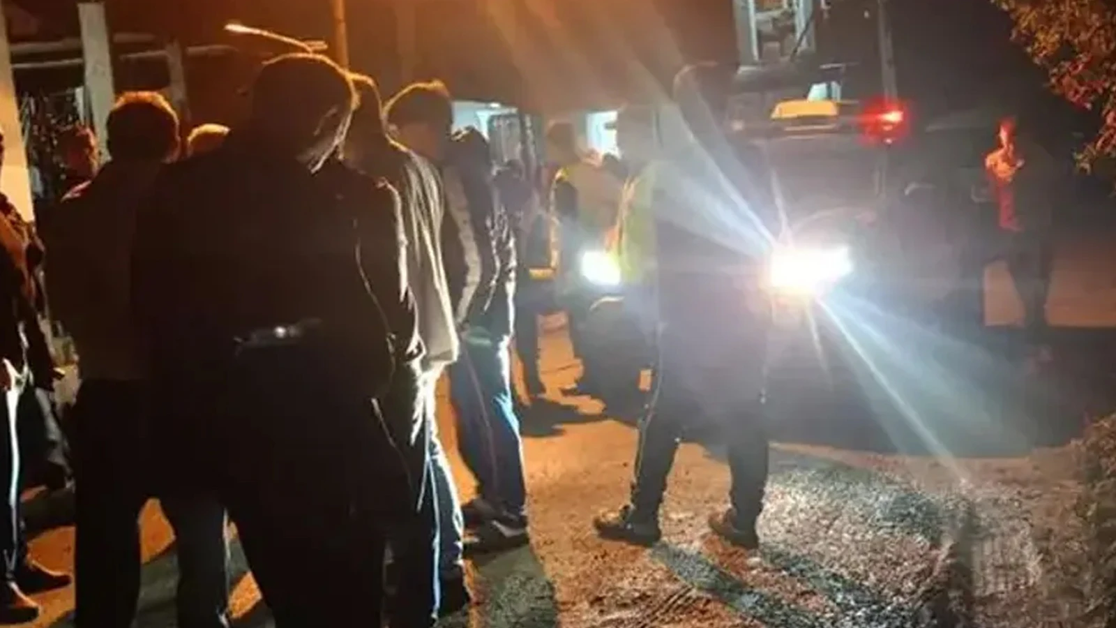 Giresun'da gizemli patlama: Şiddetli ses duyduk, evler sallandı, konfeti gibi parçalar yağdı