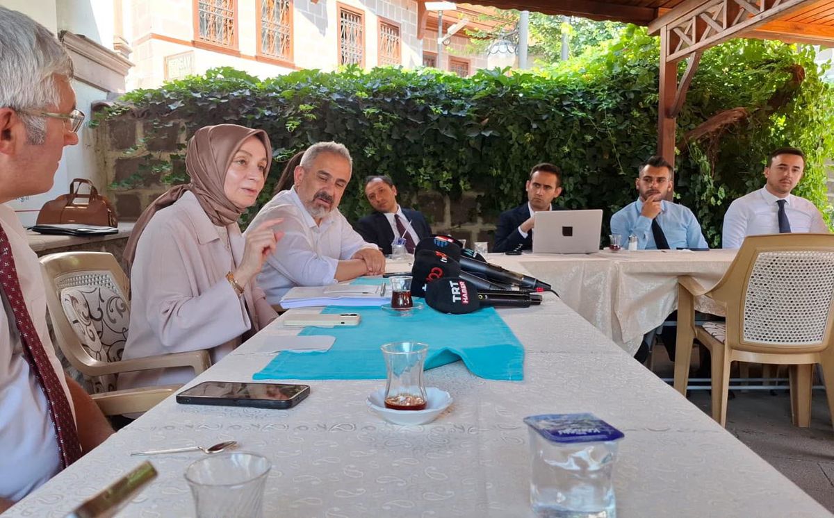 AK Parti'li Usta: Meclis olağanüstü toplantıya çağrılabilir