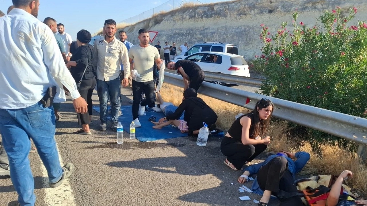 Şanlıurfa'da katliam gibi kaza: Turistik gezi ölümle bitti
