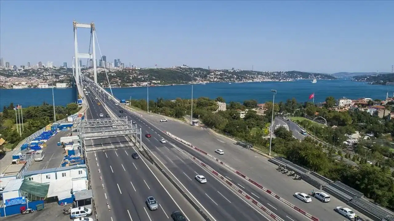 15 Temmuz koşusu için İstanbul’da bazı yollar kapatıldı: 6 metrobüs durağı hizmet dışı