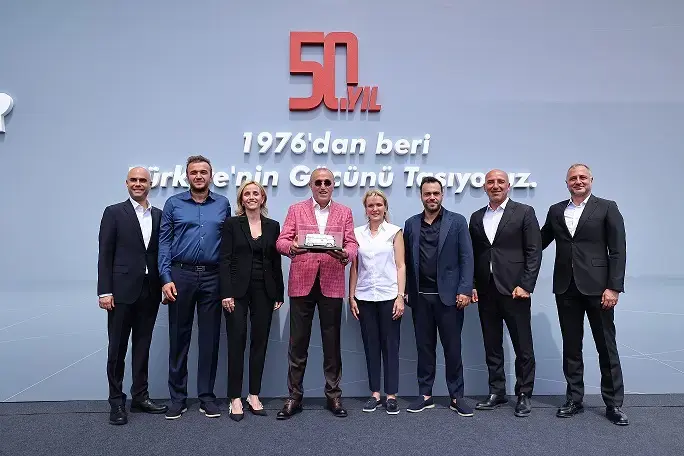 Altur Turizm, 50’nci yılında araç filosunu büyütüyor