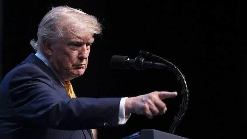 ABD Başkanı Trump, gelecek başkanlık seçimlerinde "bir kez daha aday olacağını" açıkladı